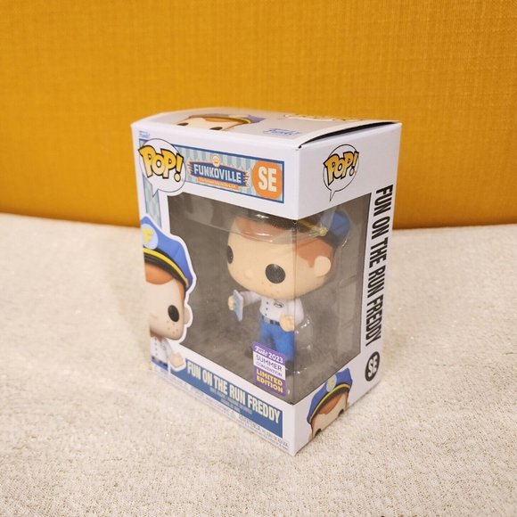 Funko Pop FUN ON THE RUN FREDDY SE SDCC 2023 Exclusive LE Vinyl Figure NEW - Picture 8 of 10